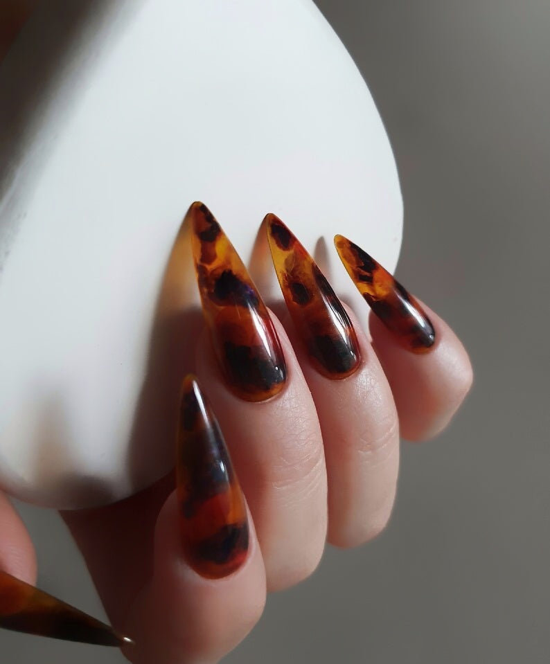 Jelly Amber Press on Nails