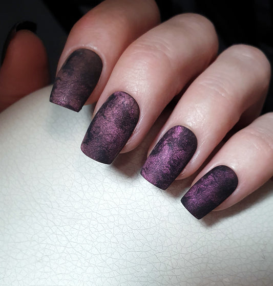 Dark Lilac Short Cashmere Nails