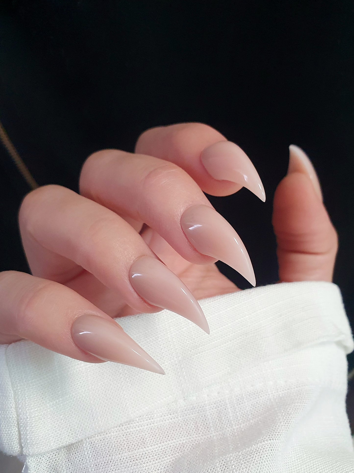 Pink Medium Claw press on nails