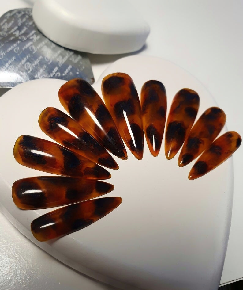 Jelly Amber Press on Nails