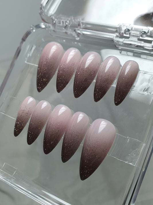 Medium Stiletto Sparkling Ombre press on nails