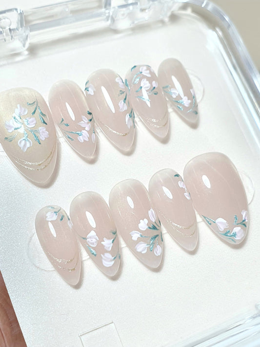 Flowers handpainted nails