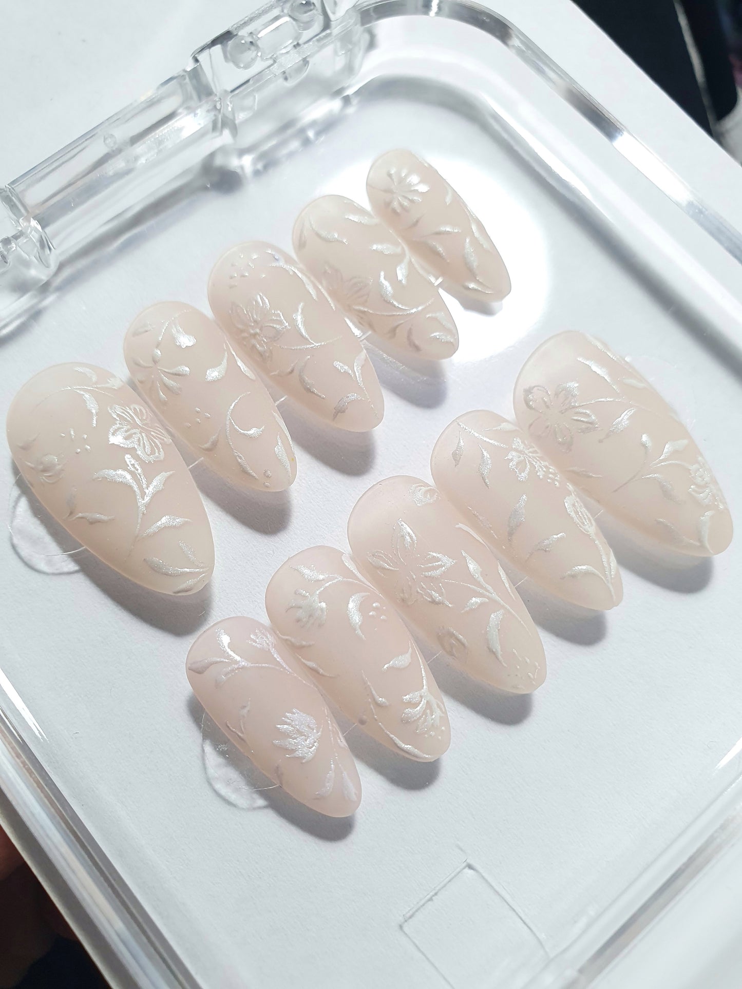 Creamy Nails With White Pearl Flowers