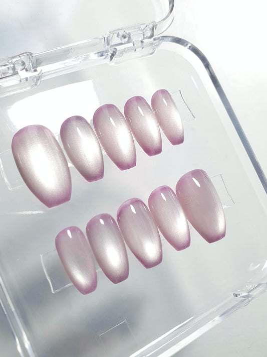 Magnetic cat eye nails