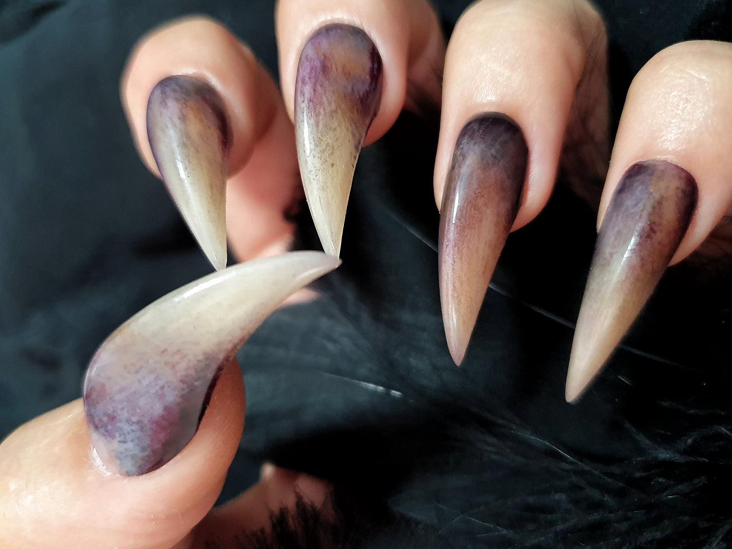 Witch's claws, Claw press on nails, Claw nails, Long Claw Nails