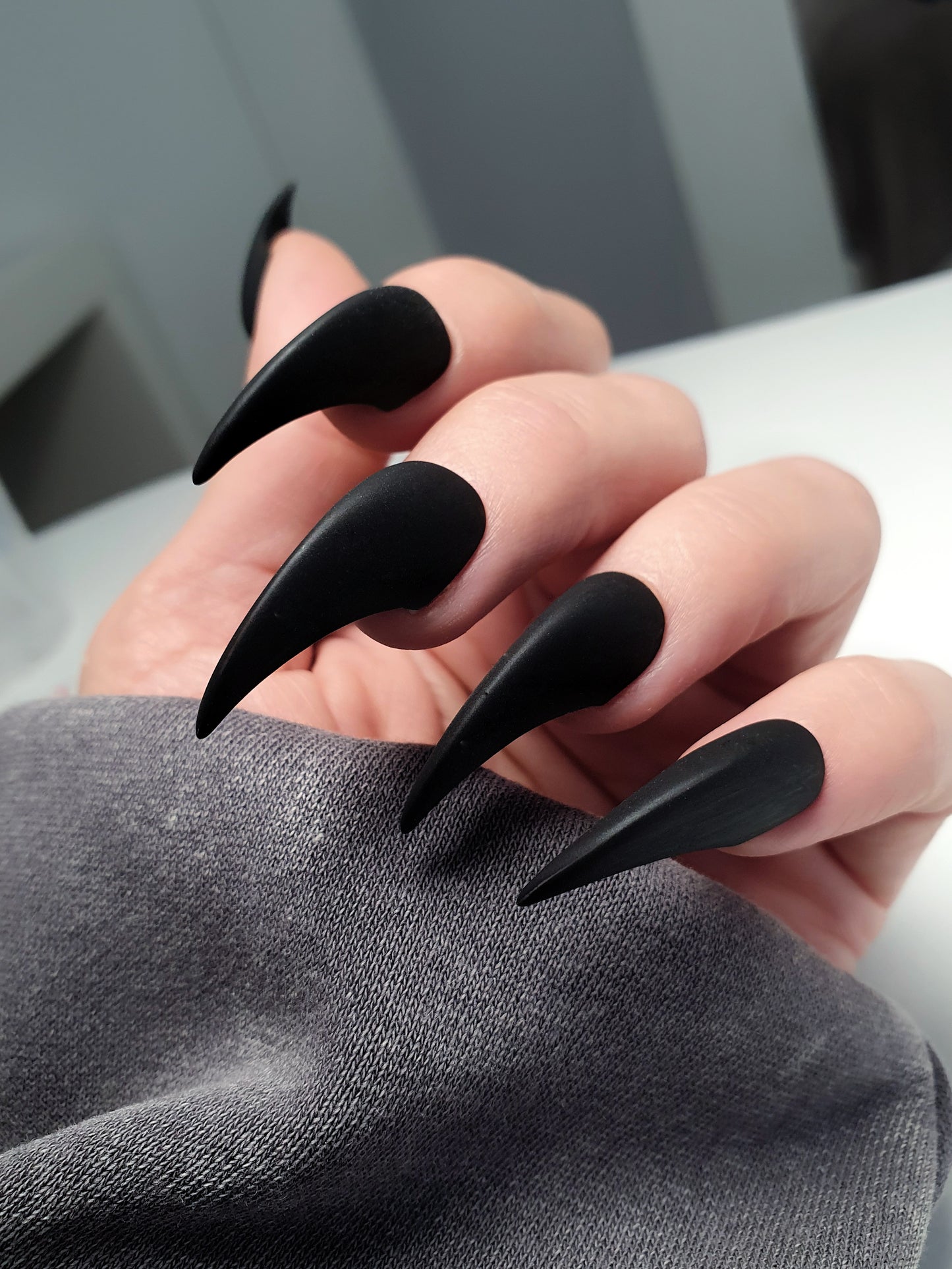 Long Black Matte Curved Nails Dragon Claws Press on Nails