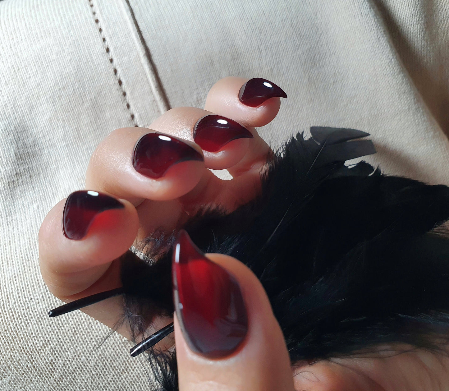 Red Short Claw Press on nails