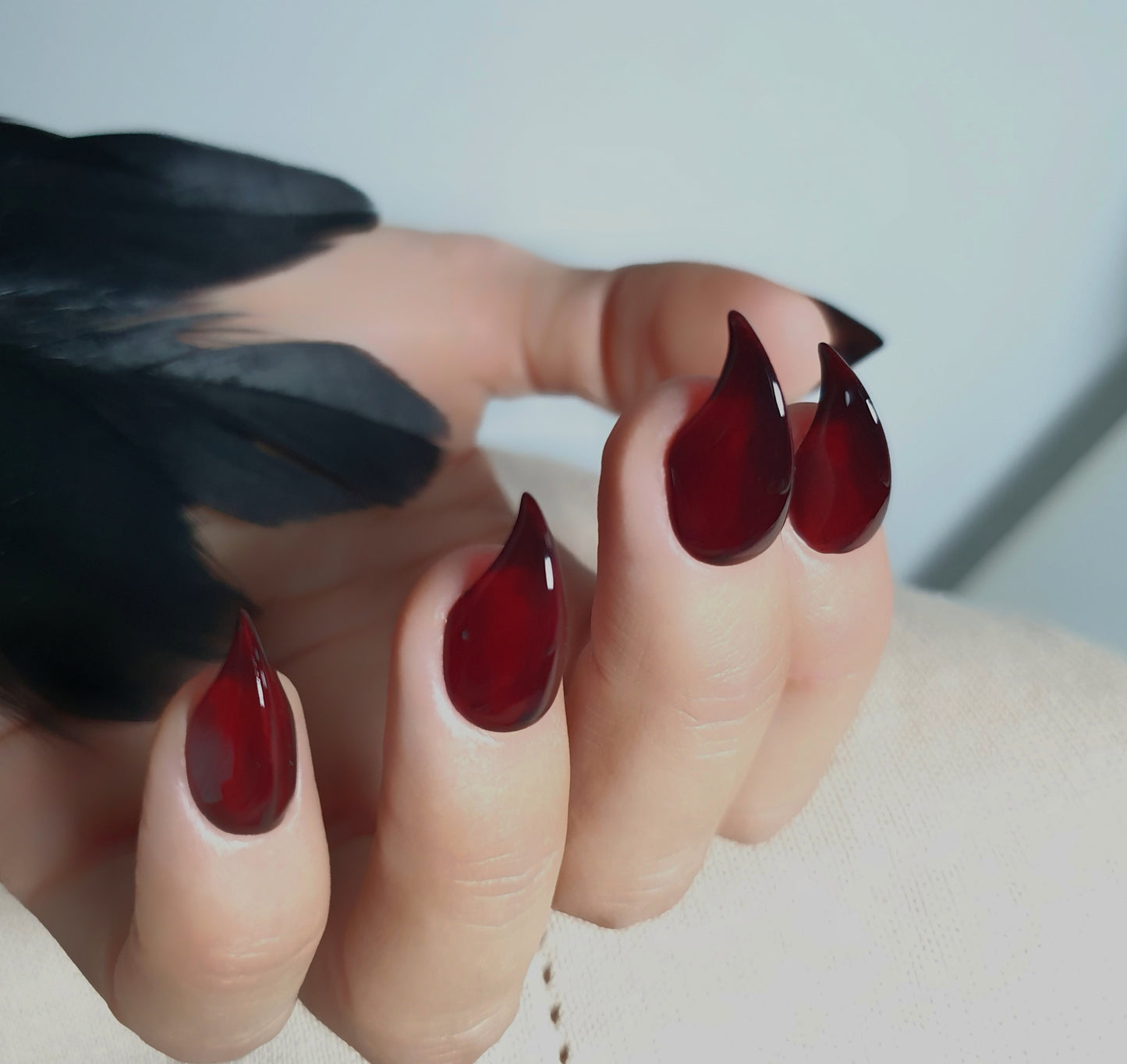 Red Short Claw Press on nails