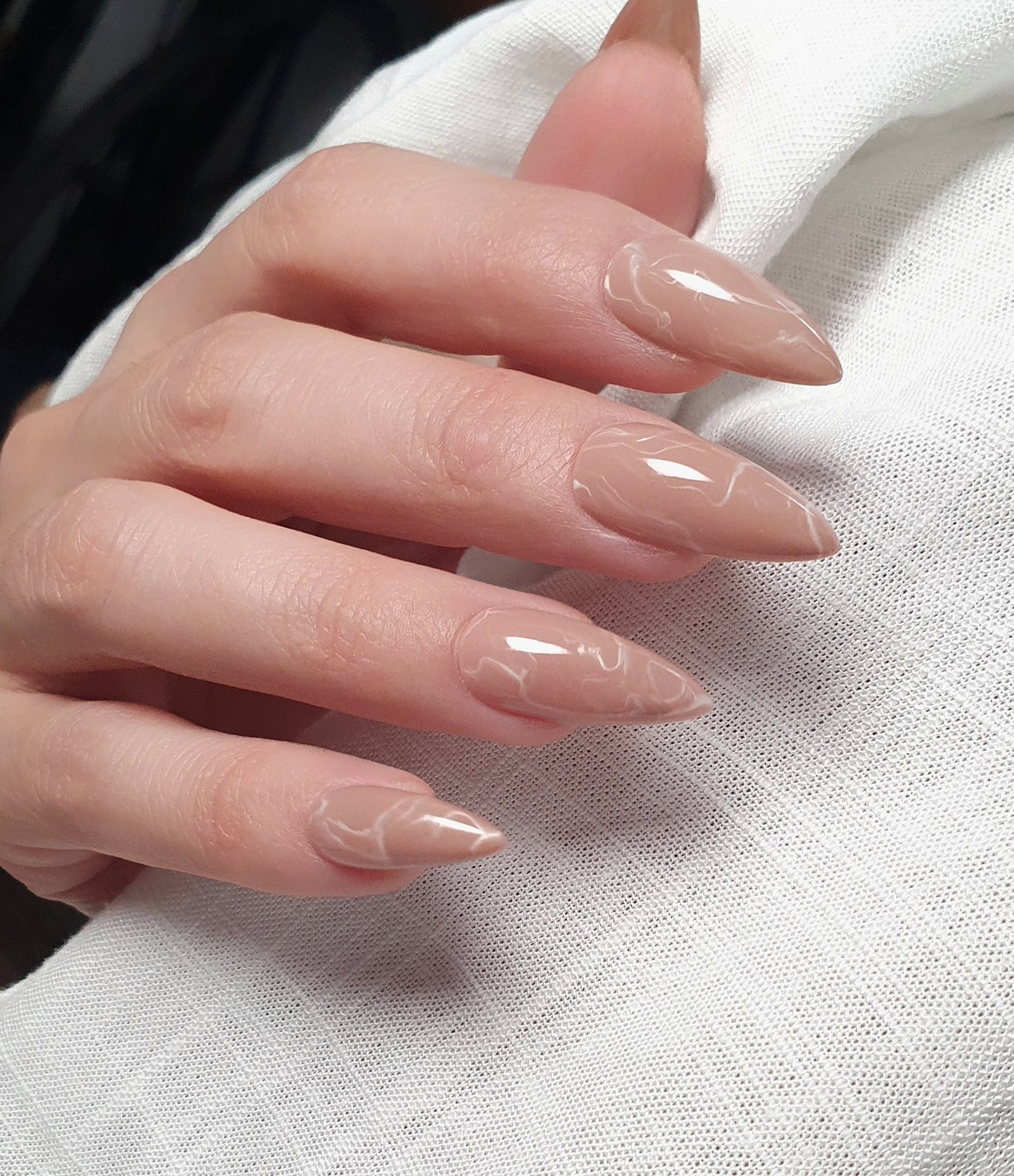 Light Brown Medium Stiletto Press on Nails