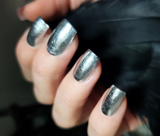 Silver-colored Press on Nails